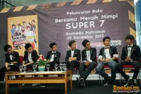 Foto Super7