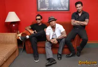 Foto Superman Is Dead