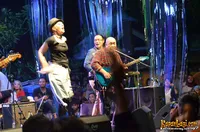 Foto Syaharani and Queenfireworks