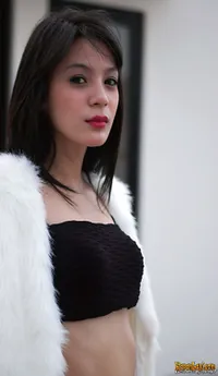 Foto Tasya Djery Emor