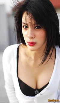 Foto Tasya Djery Emor