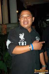 Foto Taufik Savalas