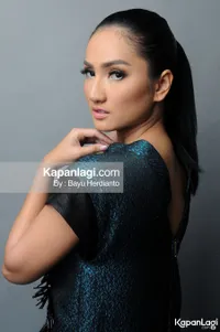 Foto Tengku Dewi Putri