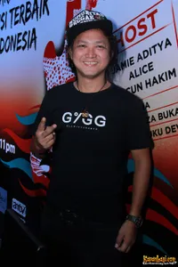 Foto Tepeng Steven Coconut