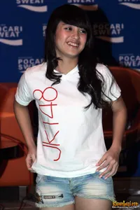 Foto Test Celeb Moved