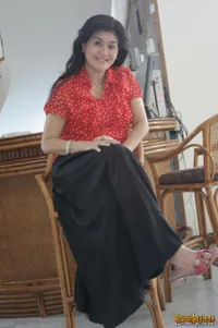 Foto Tetty Liz Indriaty