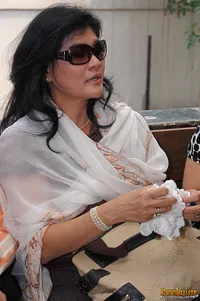 Foto Tetty Liz Indriaty