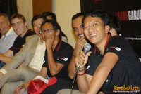 Foto Teuku Rifnu Wikana