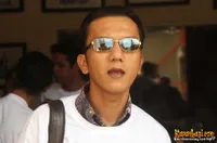 Foto Teuku Rifnu Wikana