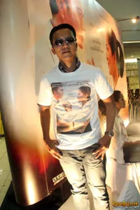 Foto Teuku Rifnu Wikana