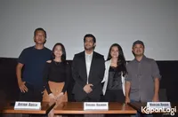 Foto Teuku Rifnu Wikana