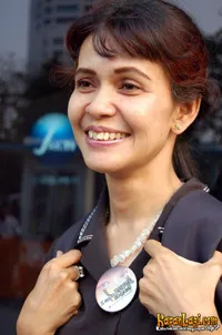 Foto Tika Bisono