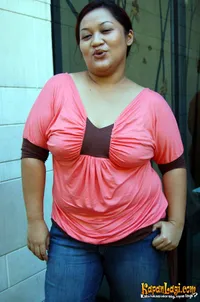 Foto Tike Priatnakusumah