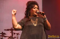 Foto Tike Priatnakusumah