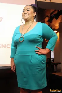 Foto Tike Priatnakusumah