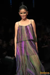 Foto Titi Rajo Bintang