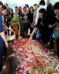 Foto Titi Rajo Bintang