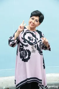 Foto Titiek Puspa