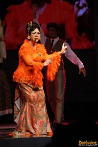 Foto Titiek Puspa