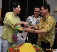 Foto Titiek Puspa