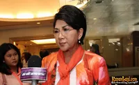 Foto Titiek Puspa