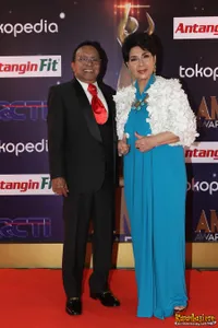 Foto Titiek Puspa