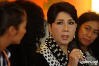 Foto Titiek Puspa