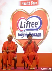 Foto Titiek Puspa
