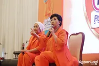 Foto Titiek Puspa
