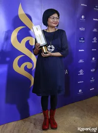 Foto Titien Wattimena