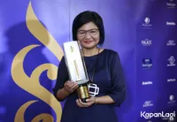 Foto Titien Wattimena