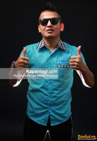 Foto Tresno Riadi Tipe X