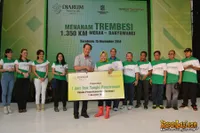 Foto Tri Rismaharini