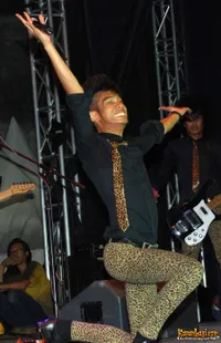 Foto Tria Changcuters