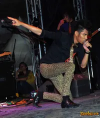 Foto Tria Changcuters