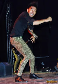 Foto Tria Changcuters