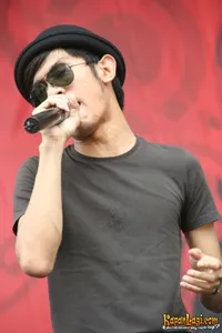 Foto Tria Changcuters