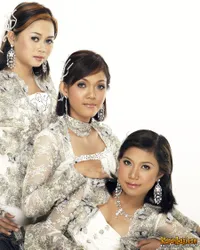 Foto Trio Bidadari