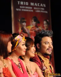 Foto Trio Macan