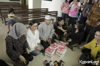 Foto Tuty Suratinah Ibunda Kriss Hatta