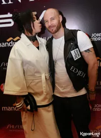 Foto Tyson James Lynch