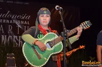 Foto Ully Sigar Rusady