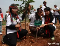 Foto Ully Sigar Rusady