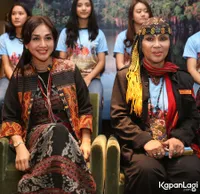 Foto Ully Sigar Rusady