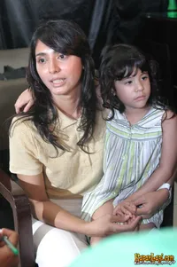 Foto Unique Priscilla