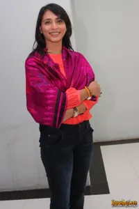 Foto Unique Priscilla