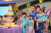 Foto Ussy Sulistiawaty