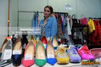 Foto Ussy Sulistiawaty