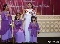 Foto Ussy Sulistiawaty