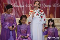 Foto Ussy Sulistiawaty